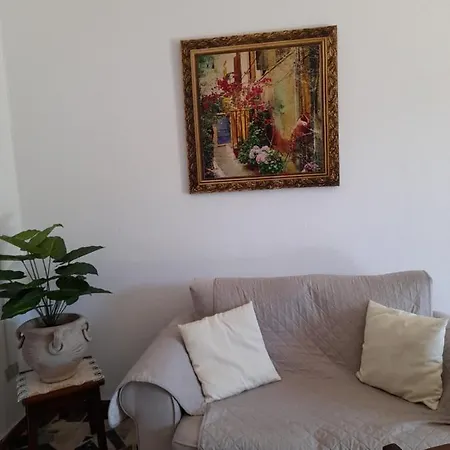Apartament Bithia